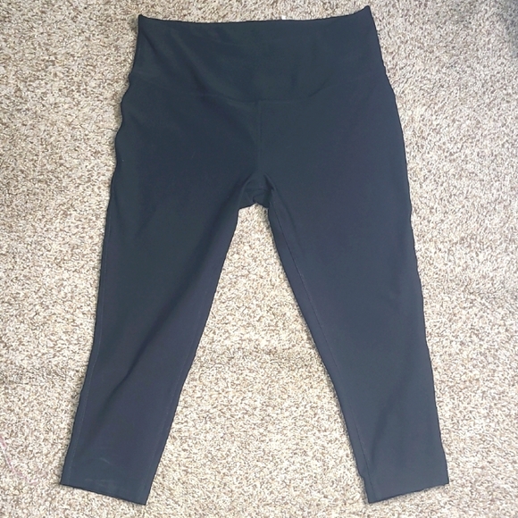 Mondetta Black Leggings - Picture 1 of 7